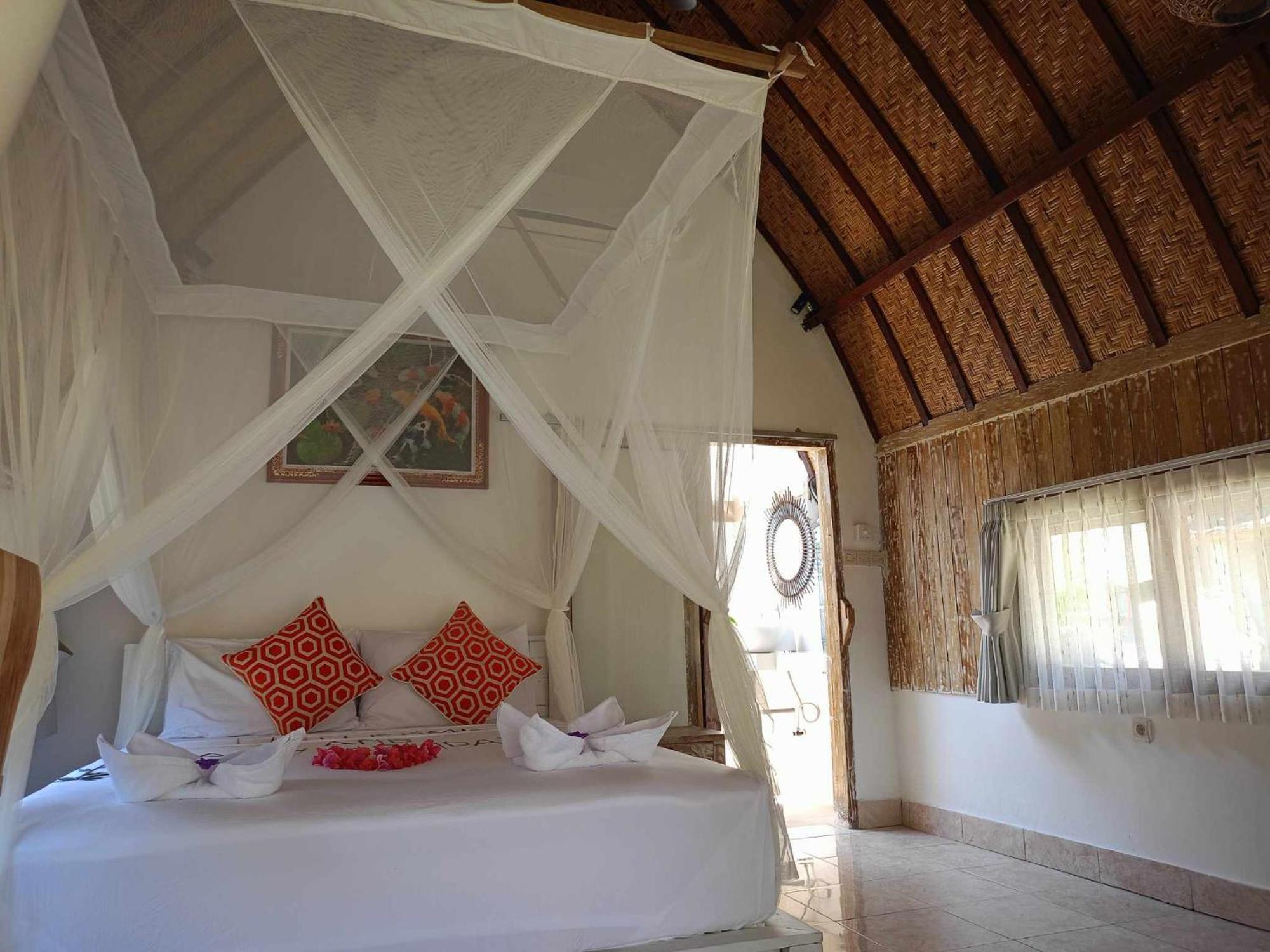 Bintang Tiga Bungalows Gili Air Eksteriør bilde