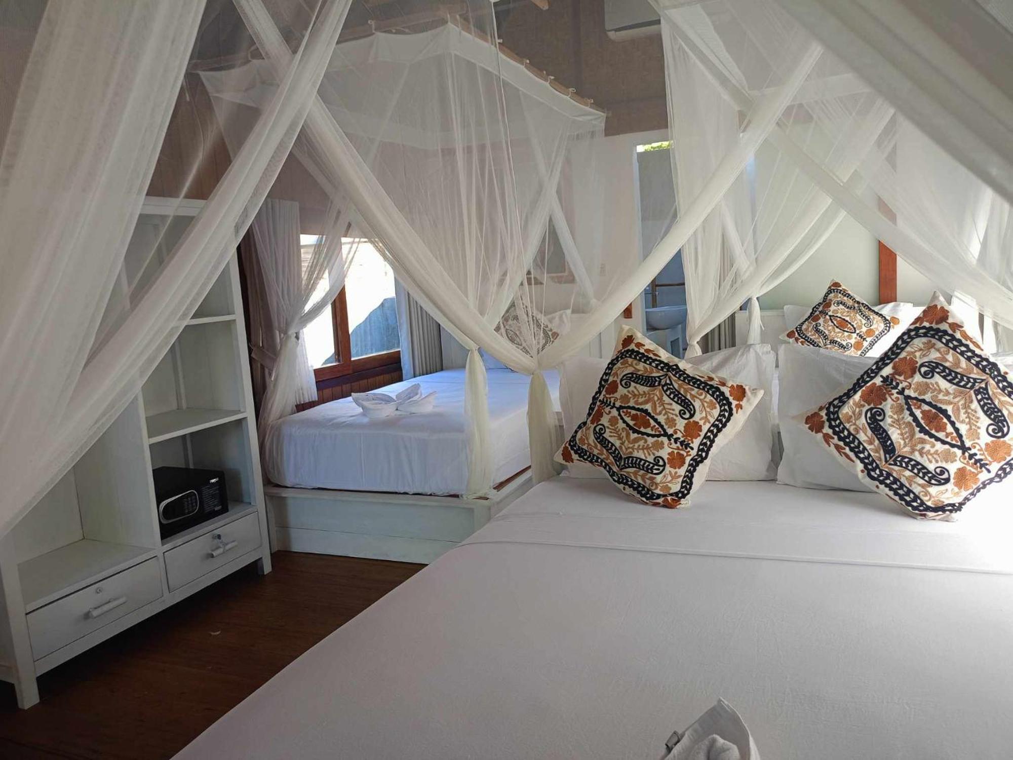Bintang Tiga Bungalows Gili Air Eksteriør bilde