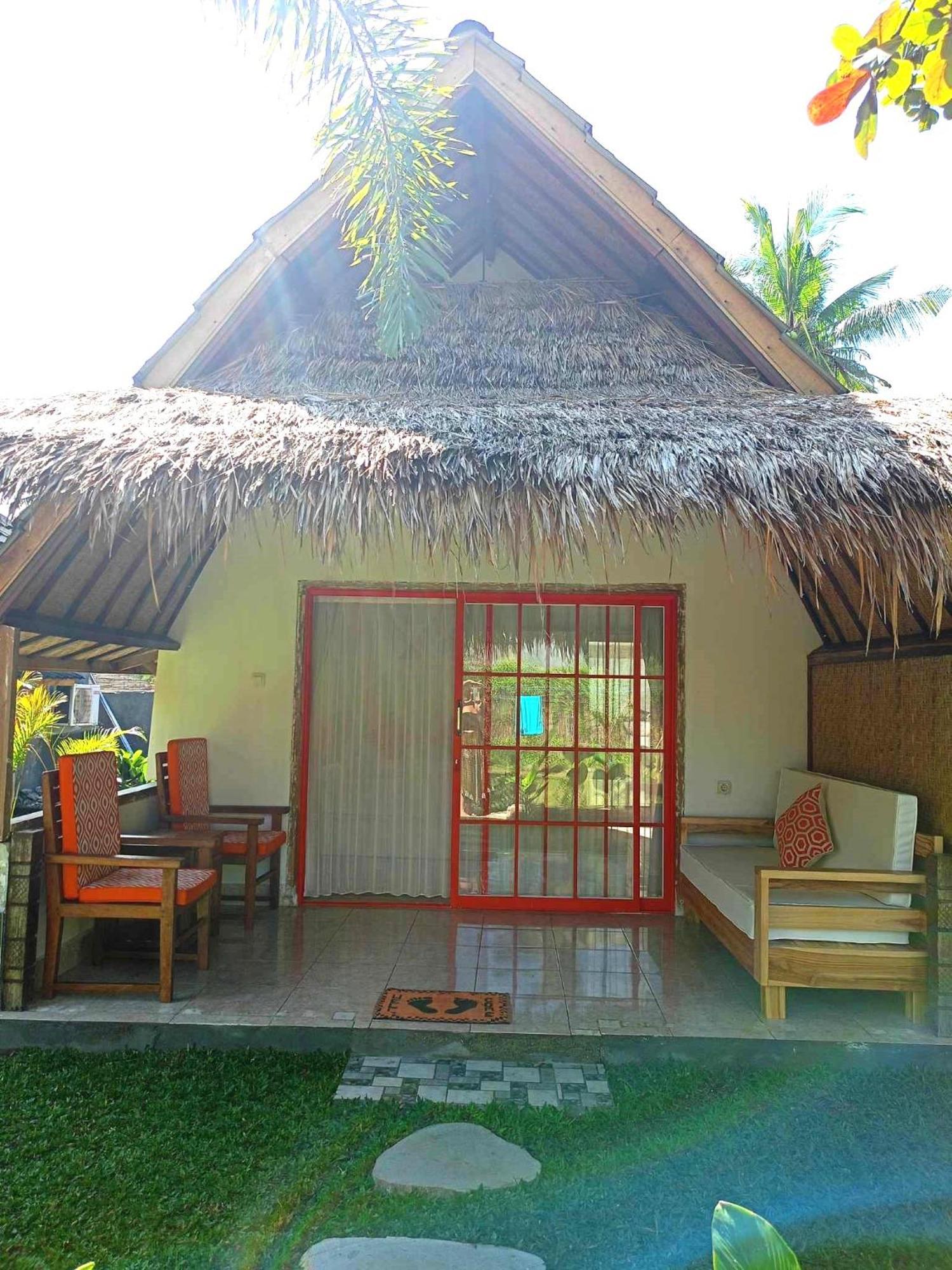 Bintang Tiga Bungalows Gili Air Eksteriør bilde