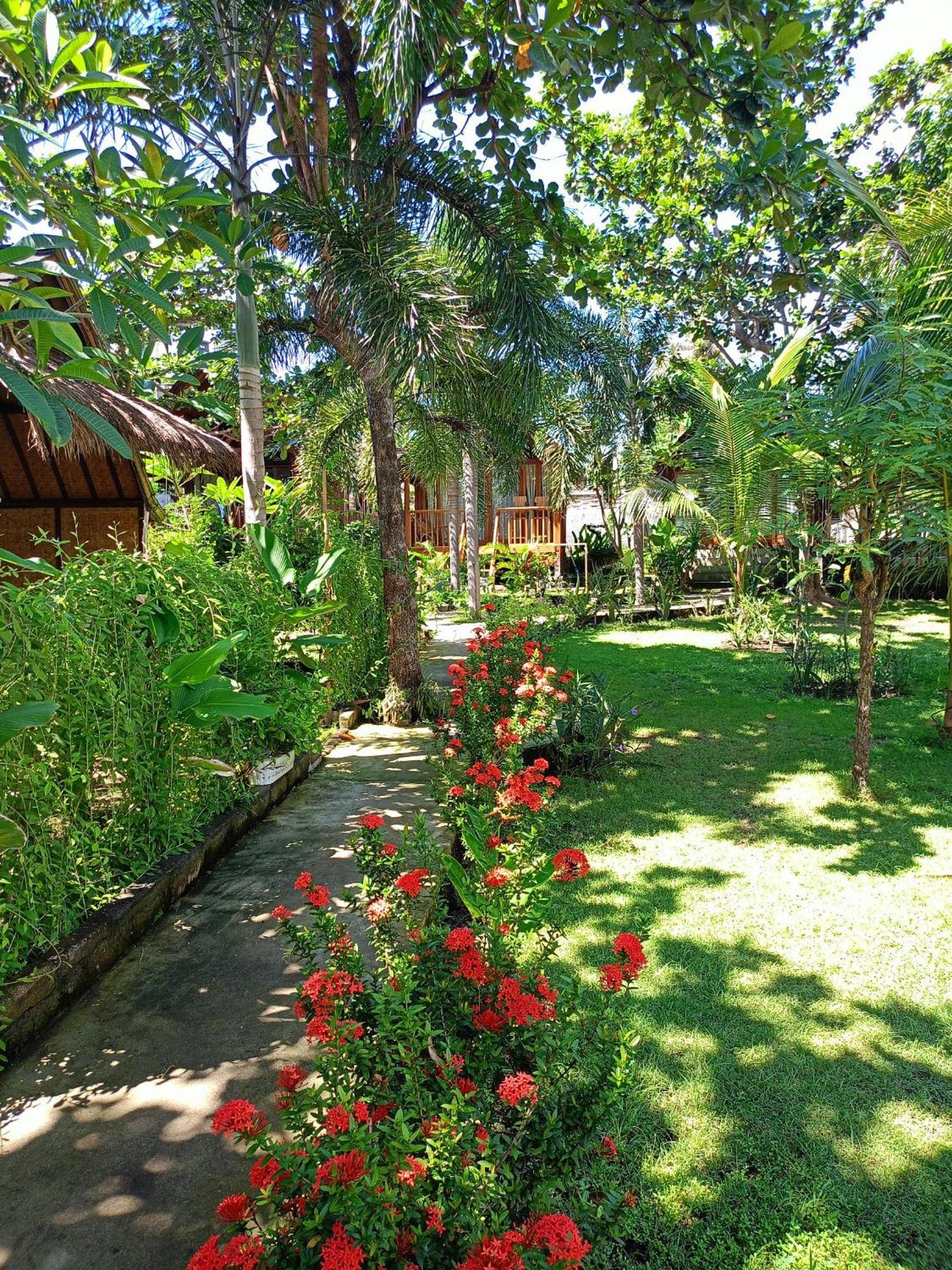 Bintang Tiga Bungalows Gili Air Eksteriør bilde